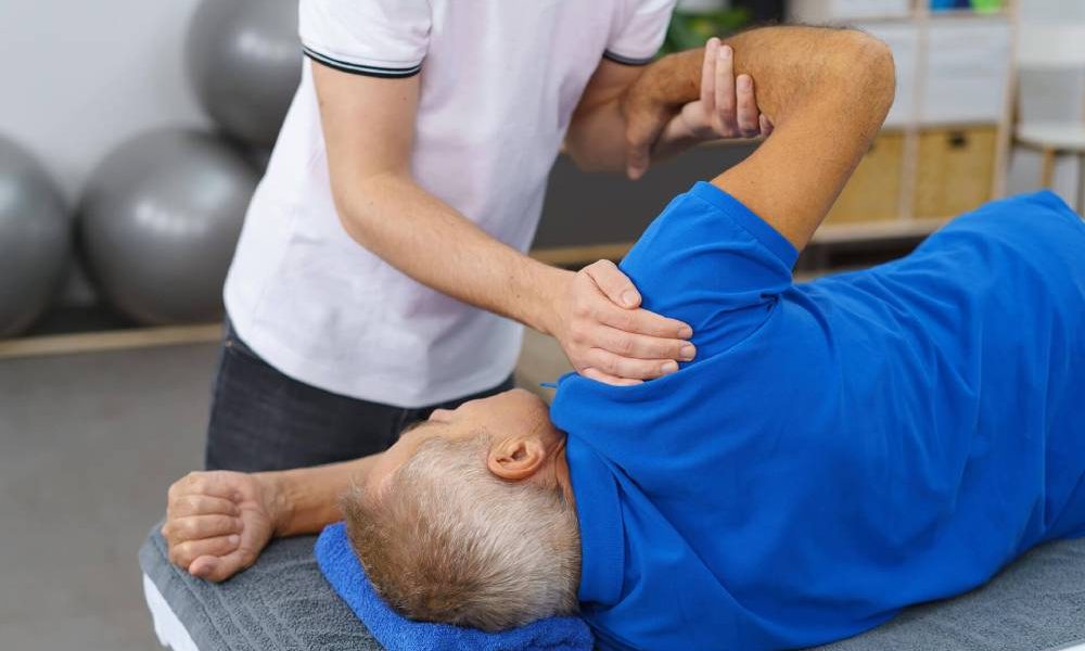 Physiotherapy for Frozen Shoulder-min Physiotherapy for Frozen Shoulder-min